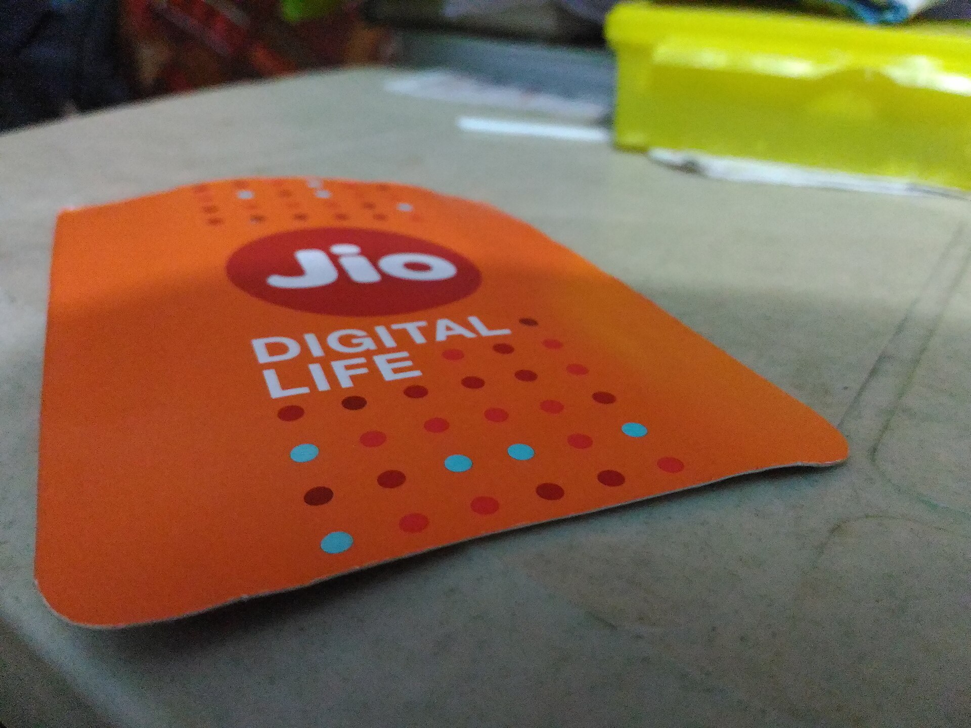 Jio sim.